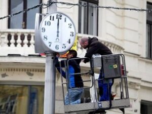 Hodiny na pěší zónu